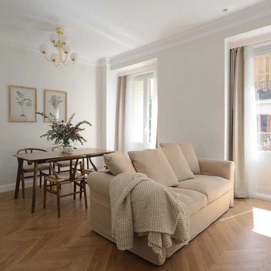 Deluxe Apartment Near Gran Via Madrid Exteriér fotografie